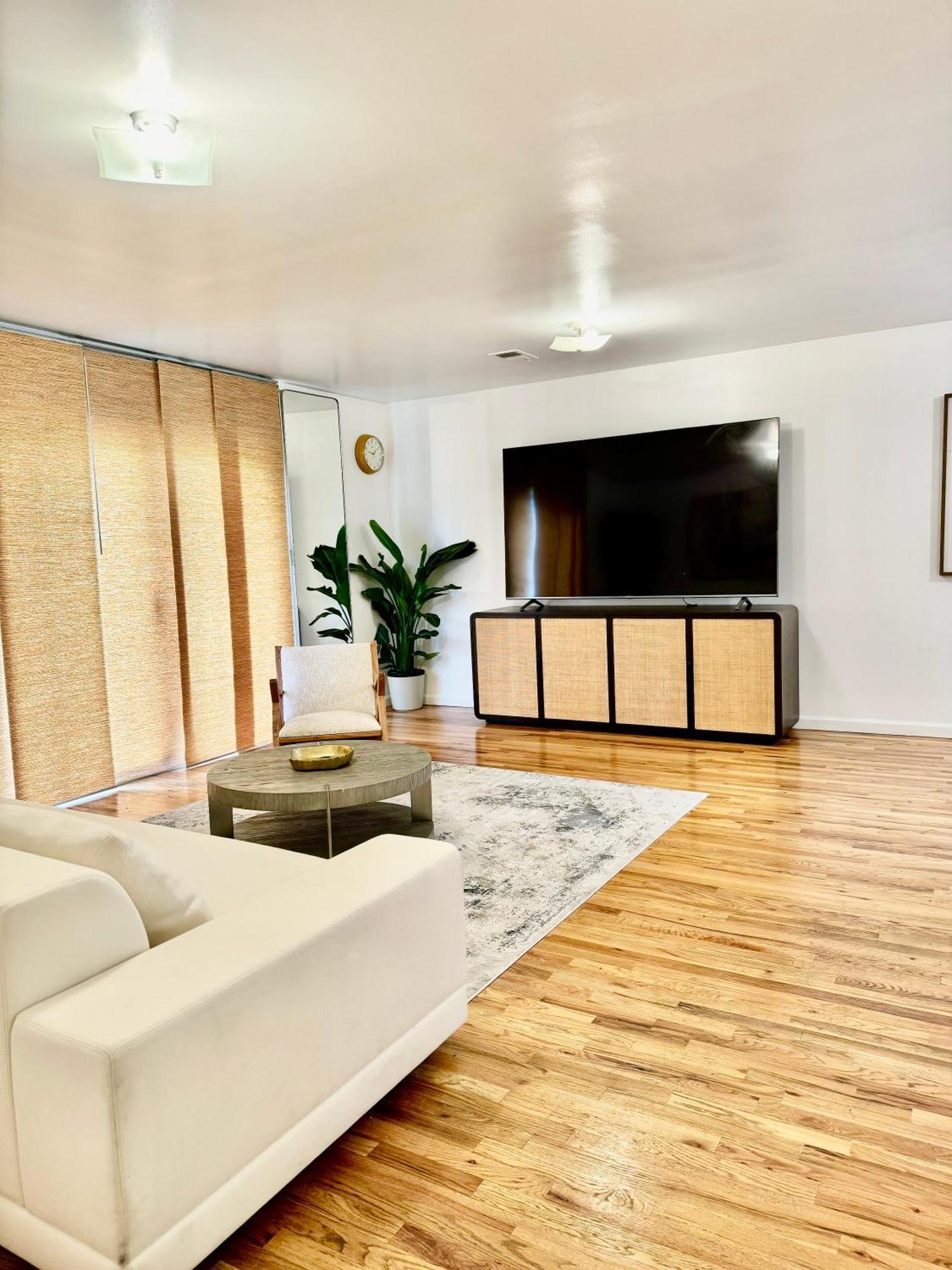 Stylish Evergreen Apartment By Newark Airport Exterior foto